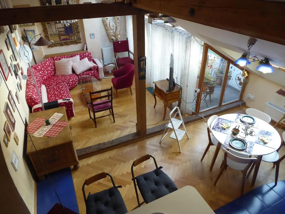 Tiffany Loft Apartment Prague 0*,